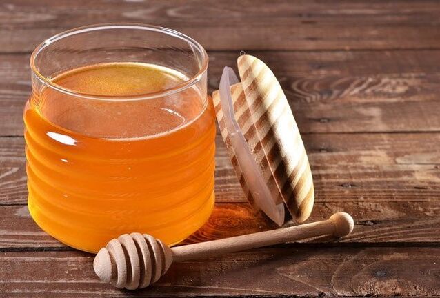 Лечението на разширени вени на краката с мед може да реши кожни проблеми